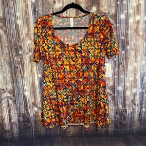 NWT Lularoe perfect tee size XS